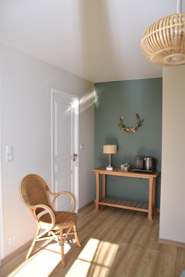 Les Rougemonts Eucalyptus Otel Champguyon Dış mekan fotoğraf